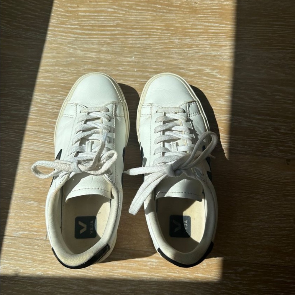 Veja Campo Sneakers